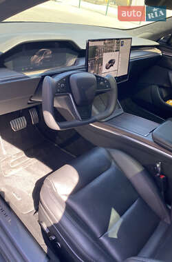 Лифтбек Tesla Model S 2022 в 