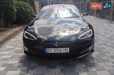 Ліфтбек Tesla Model S 2017 в 