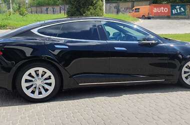 Ліфтбек Tesla Model S 2017 в 