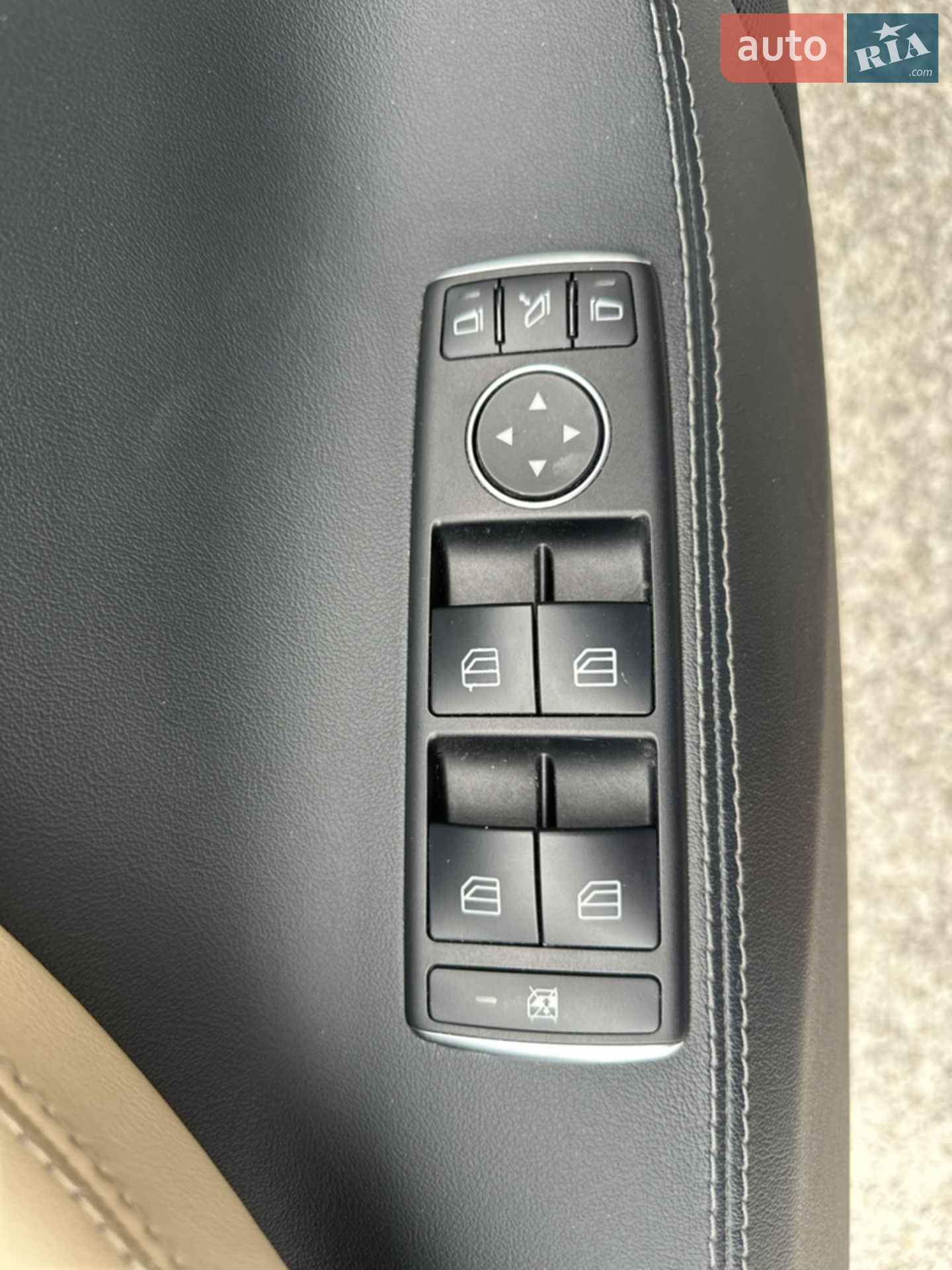 2013 Tesla Model S - мініатюра 18