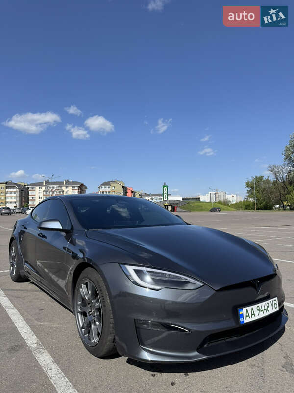 Ліфтбек Tesla Model S 2021 в 