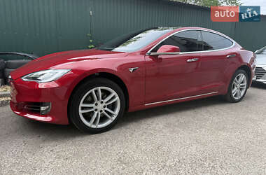 Лифтбек Tesla Model S 2019 в Киеве