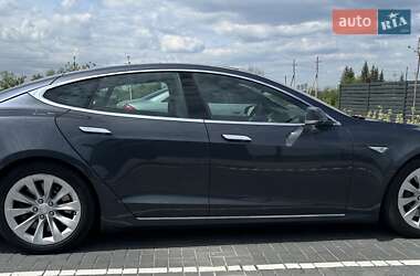 Лифтбек Tesla Model S 2016 в 