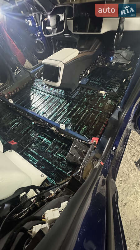 Ліфтбек Tesla Model S 2022 в Києві