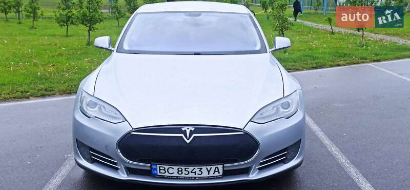 Лифтбек Tesla Model S 2013 в Богородчанах