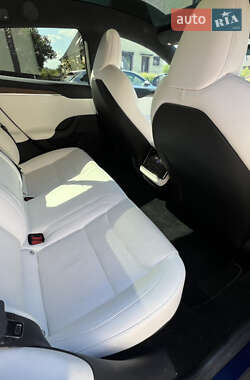 Лифтбек Tesla Model S 2022 в 
