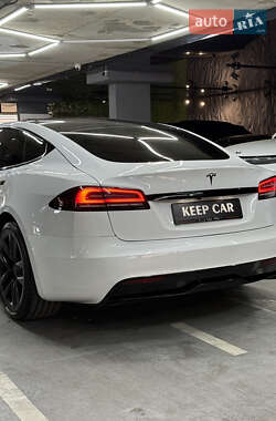 Лифтбек Tesla Model S 2022 в 
