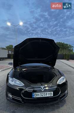 Лифтбек Tesla Model S 2013 в Одессе