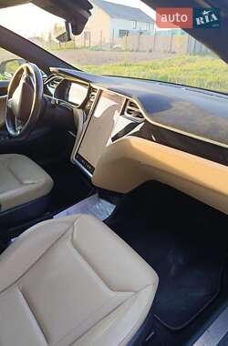 Ліфтбек Tesla Model S 2016 в 