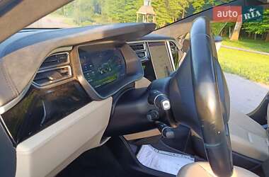 Ліфтбек Tesla Model S 2016 в 