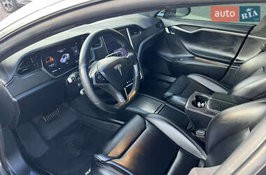 Лифтбек Tesla Model S 2018 в 