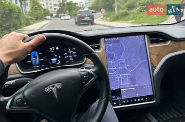 Лифтбек Tesla Model S 2020 в 