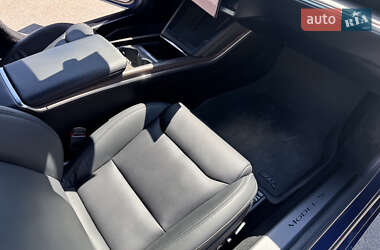 Лифтбек Tesla Model S 2022 в 