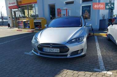 Лифтбек Tesla Model S 2014 в Тернополе