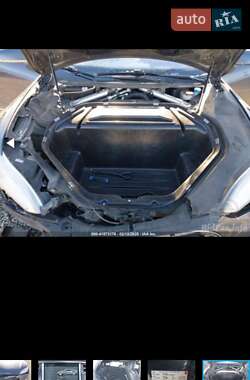 Лифтбек Tesla Model S 2014 в 