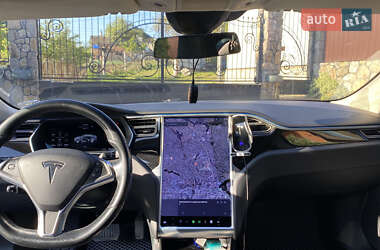 Ліфтбек Tesla Model S 2015 в 