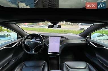 Лифтбек Tesla Model S 2016 в 