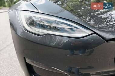 Лифтбек Tesla Model S 2021 в 