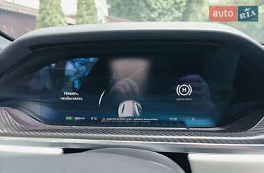 Лифтбек Tesla Model S 2021 в 