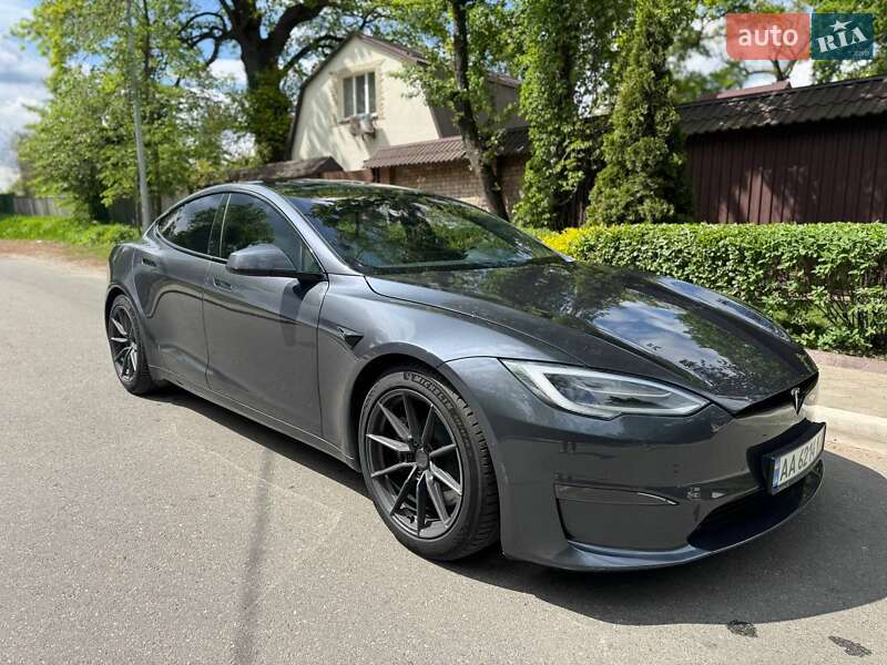 Лифтбек Tesla Model S 2021 в Киеве фото 2 Лифтбек Tesla Model S 2021 в Киеве