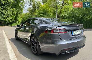 Лифтбек Tesla Model S 2021 в 