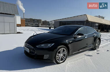 Ліфтбек Tesla Model S 2013 в 