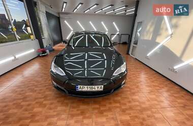 Лифтбек Tesla Model S 2014 в 