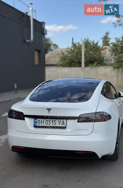 Лифтбек Tesla Model S 2019 в Николаеве