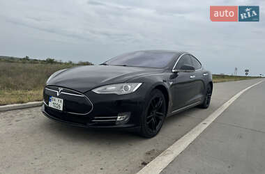 Ліфтбек Tesla Model S 2014 в 