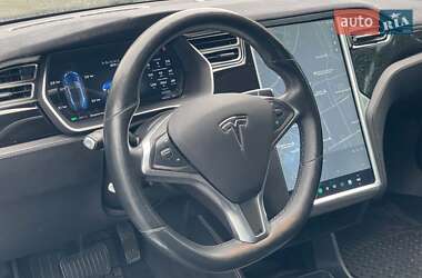 Ліфтбек Tesla Model S 2015 в 