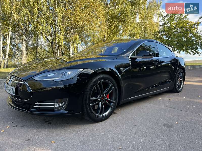 Лифтбек Tesla Model S 2015 в Житомире фото 7 Лифтбек Tesla Model S 2015 в Житомире