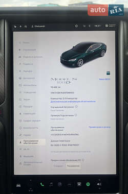 Лифтбек Tesla Model S 2019 в 