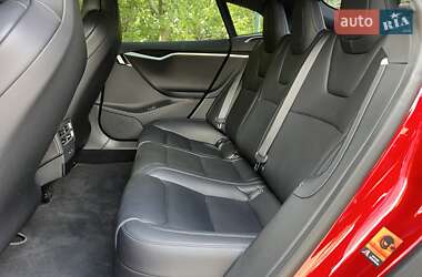 Ліфтбек Tesla Model S 2017 в 