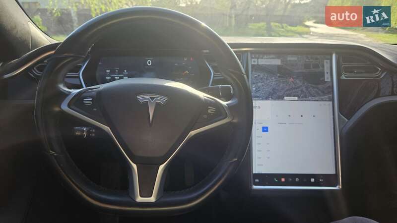 Лифтбек Tesla Model S 2016 в Харькове фото 9 Лифтбек Tesla Model S 2016 в Харькове