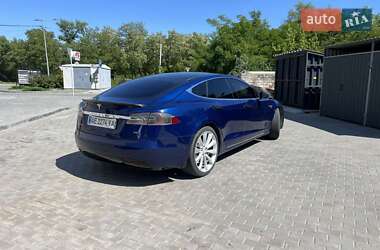 Ліфтбек Tesla Model S 2016 в 