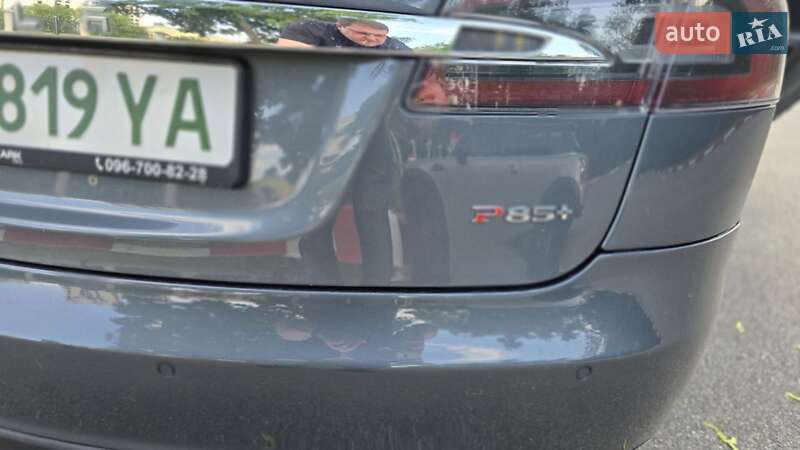 Лифтбек Tesla Model S 2013 в Харькове