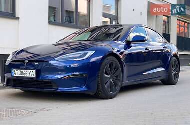 Лифтбек Tesla Model S 2021 в Львове