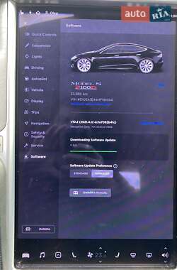 Лифтбек Tesla Model S 2017 в 