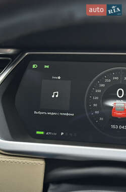 Лифтбек Tesla Model S 2014 в 