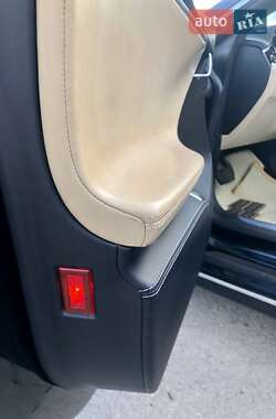 Лифтбек Tesla Model S 2016 в 