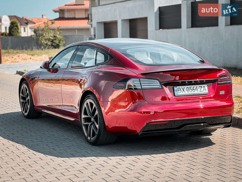 Ліфтбек Tesla Model S 2023 в Одесі