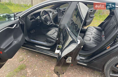 Лифтбек Tesla Model S 2016 в 