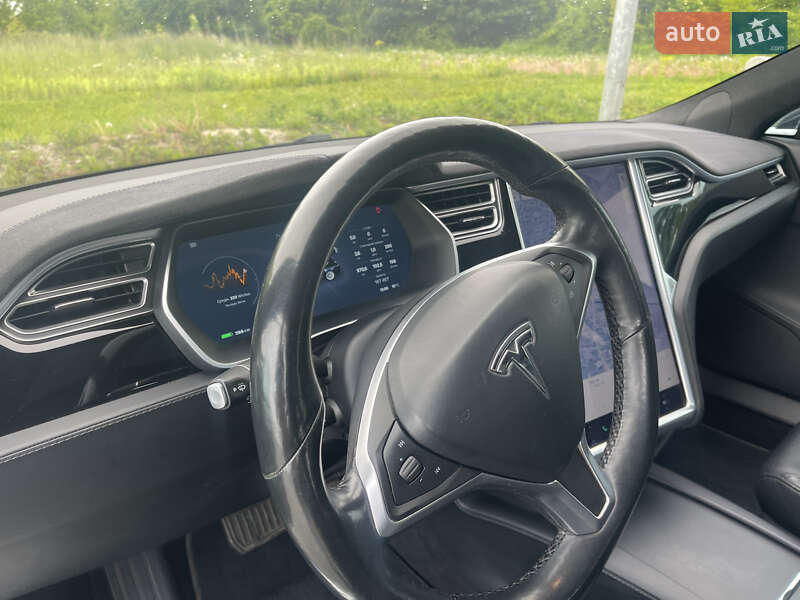 Лифтбек Tesla Model S 2016 в Львове фото 14 Лифтбек Tesla Model S 2016 в Львове