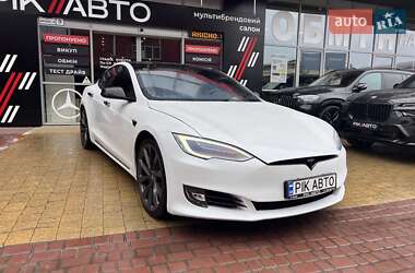Лифтбек Tesla Model S 2020 в Львове