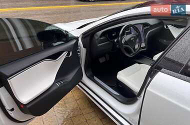 Лифтбек Tesla Model S 2020 в Львове