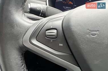 Лифтбек Tesla Model S 2020 в Львове