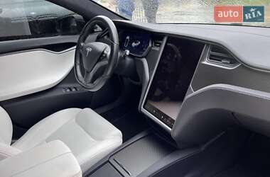 Лифтбек Tesla Model S 2020 в Львове