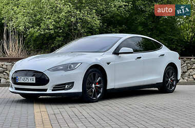 Лифтбек Tesla Model S 2014 в Ивано-Франковске