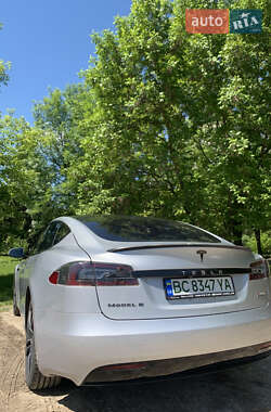 Лифтбек Tesla Model S 2017 в 