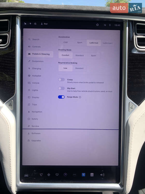 Ліфтбек Tesla Model S 2017 в Львові